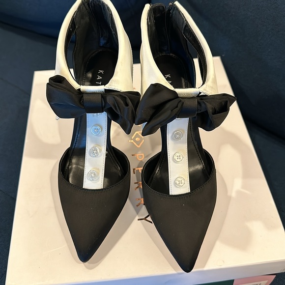 Katy Perry tuxedo heels black and white size 5.5 women - Picture 4 of 4